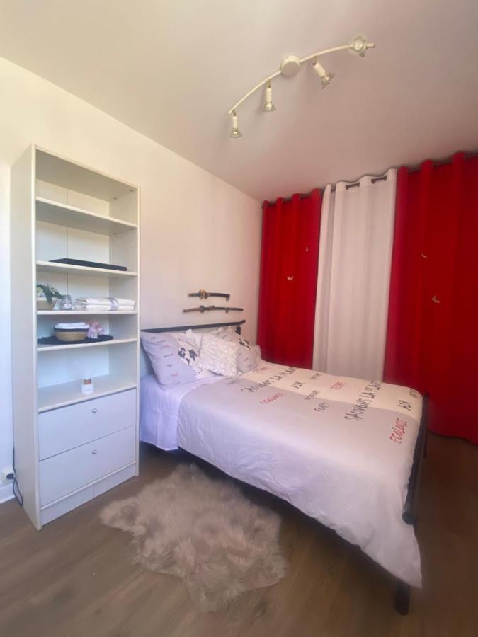 salle calme Libourne Esterno foto