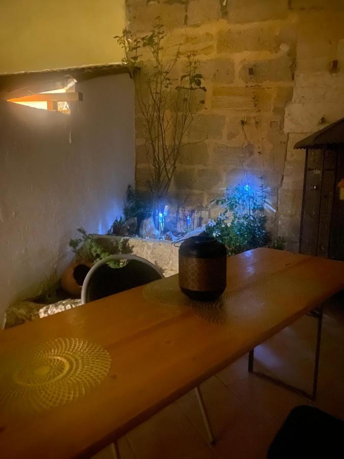 salle calme Libourne Esterno foto